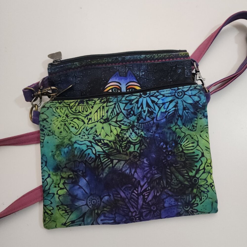 Laurel Burch "Wishing Love Cat" Canvas Crossbody Purse Blue and Green - Picture 2 of 10